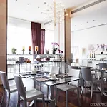 Doubletree By Hilton Metropole Firenze
