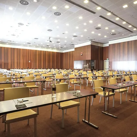 Doubletree By Hilton Metropole 4*