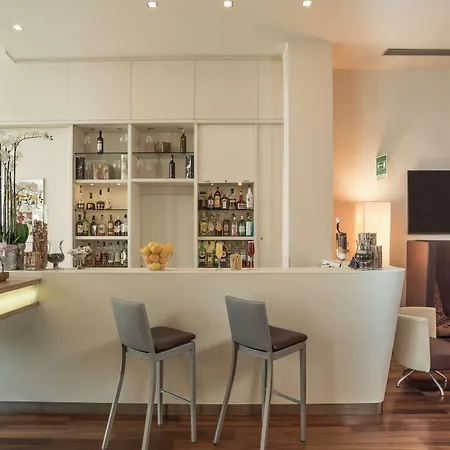 Doubletree By Hilton Metropole Hotel 4*
