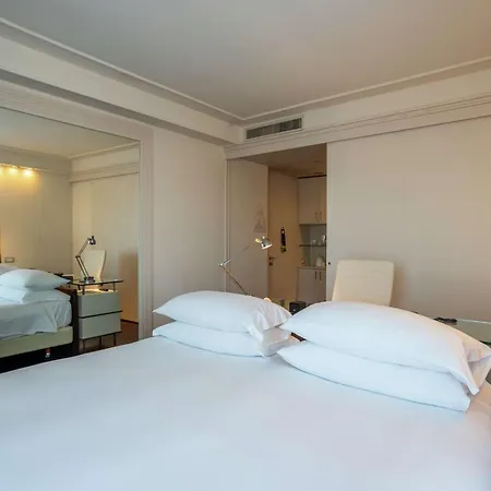 Doubletree By Hilton Metropole Florence