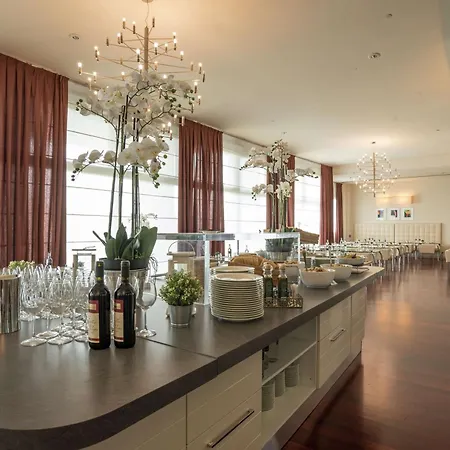Doubletree By Hilton Metropole Florence