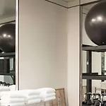 Doubletree By Hilton Metropole Отель 4*