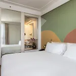 Doubletree By Hilton Metropole 4*