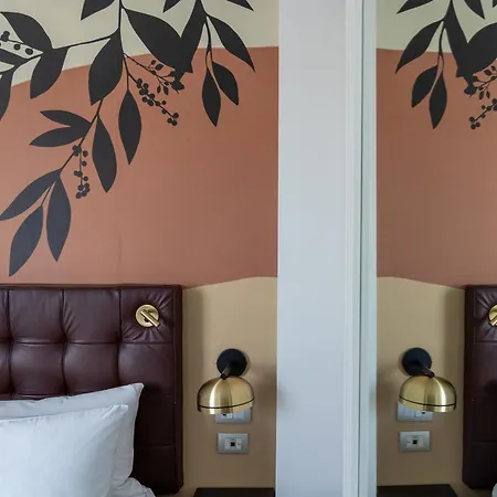 Doubletree By Hilton Metropole Hotel Florence
