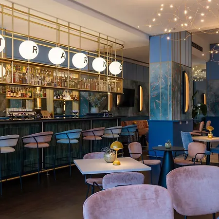 Doubletree By Hilton Metropole Hotell