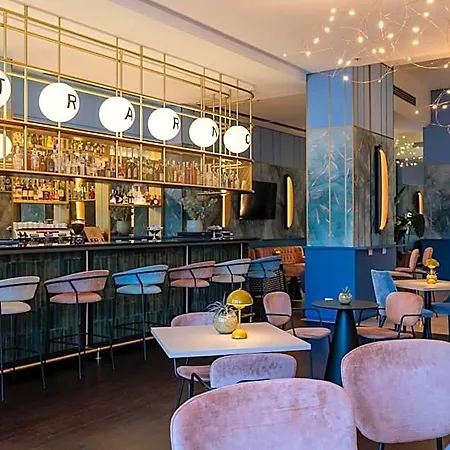 Doubletree By Hilton Metropole Florencja