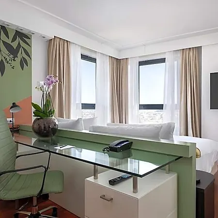 Doubletree By Hilton Metropole
