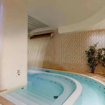 Doubletree By Hilton Metropole Florencja