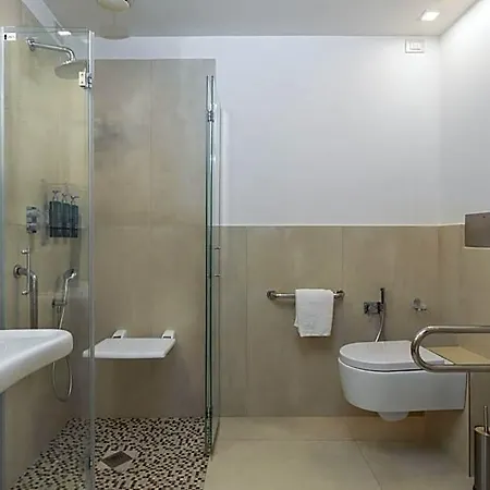 Doubletree By Hilton Metropole