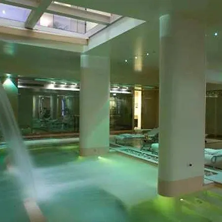 Doubletree By Hilton Metropole