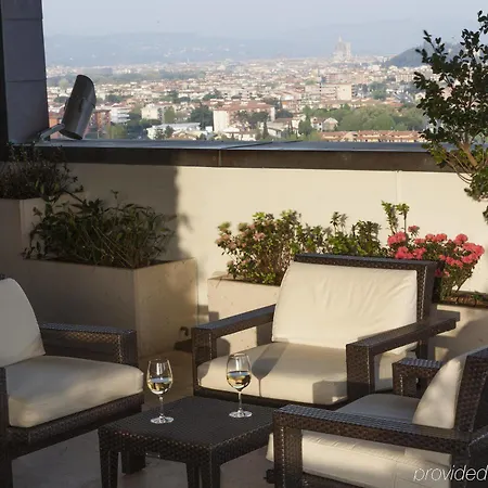 Doubletree By Hilton Metropole 4*