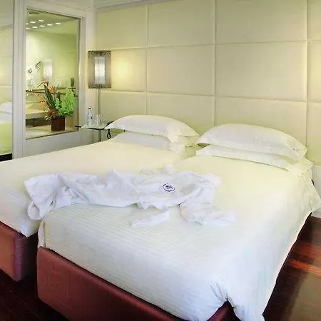 Doubletree By Hilton Metropole