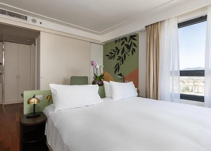 Doubletree By Hilton Metropole