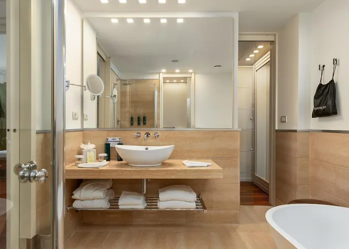 Szálloda Doubletree By Hilton Metropole 4*