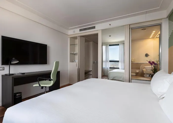 Doubletree By Hilton Metropole Firenze