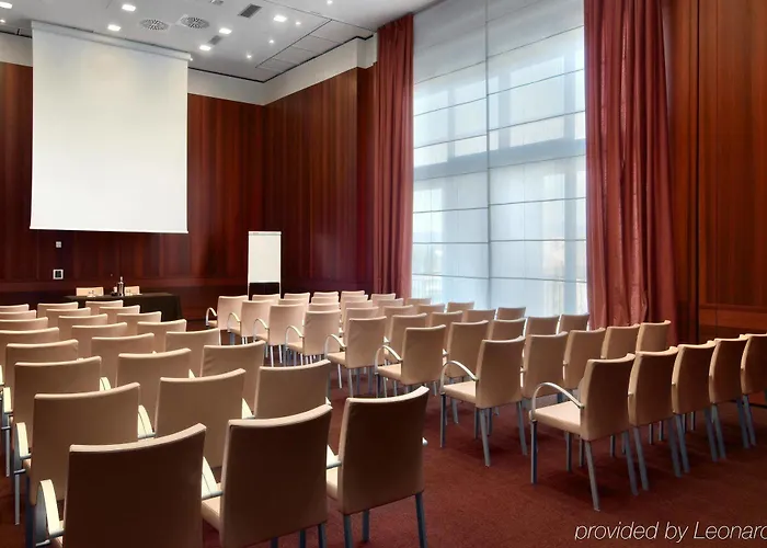 Doubletree By Hilton Metropole Отель Флоренция