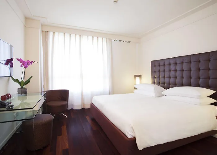 Doubletree By Hilton Metropole Hotel