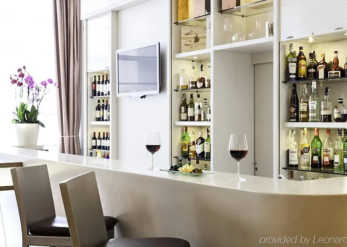 Hotel Doubletree By Hilton Metropole 4*