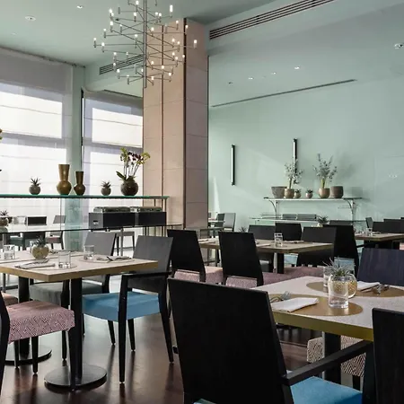 Doubletree By Hilton Metropole Отель