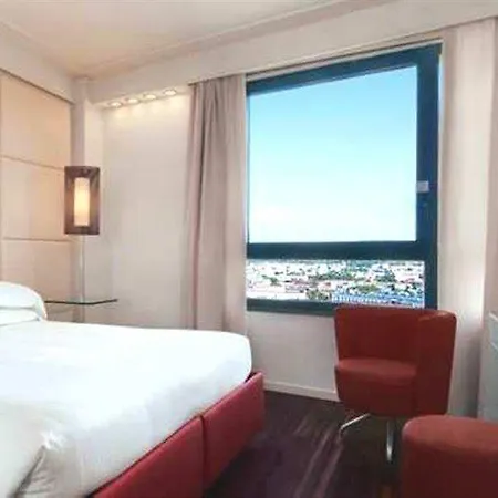 Hotel Doubletree By Hilton Metropole 4*