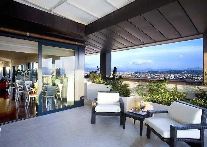 Doubletree By Hilton Metropole 酒店